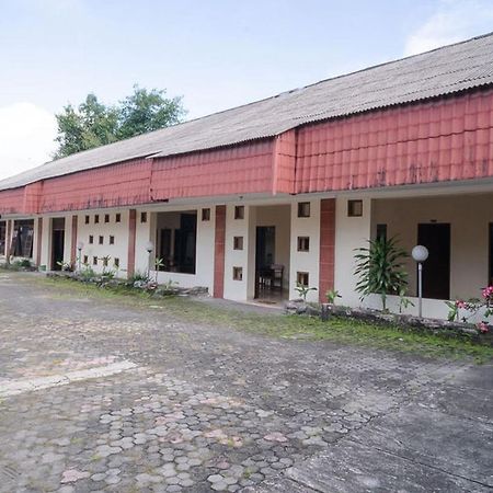 Reddoorz Near Kampus 3 Uty Yogyakarta Hotel Buitenkant foto