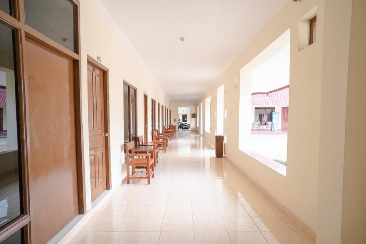 Reddoorz Near Kampus 3 Uty Yogyakarta Hotel Buitenkant foto